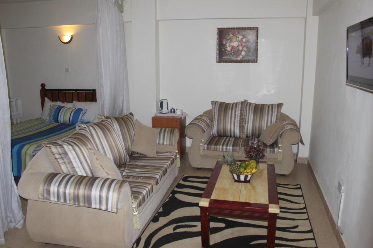 Meru Paramount Bagian luar foto